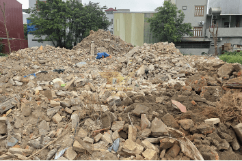 PE 46 + búa 800 nghiền trạc vỡ xây dựng (2)
